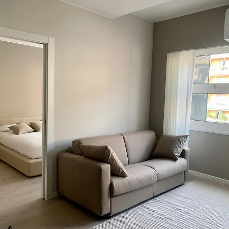 New High Quality In The Center Of Apartment